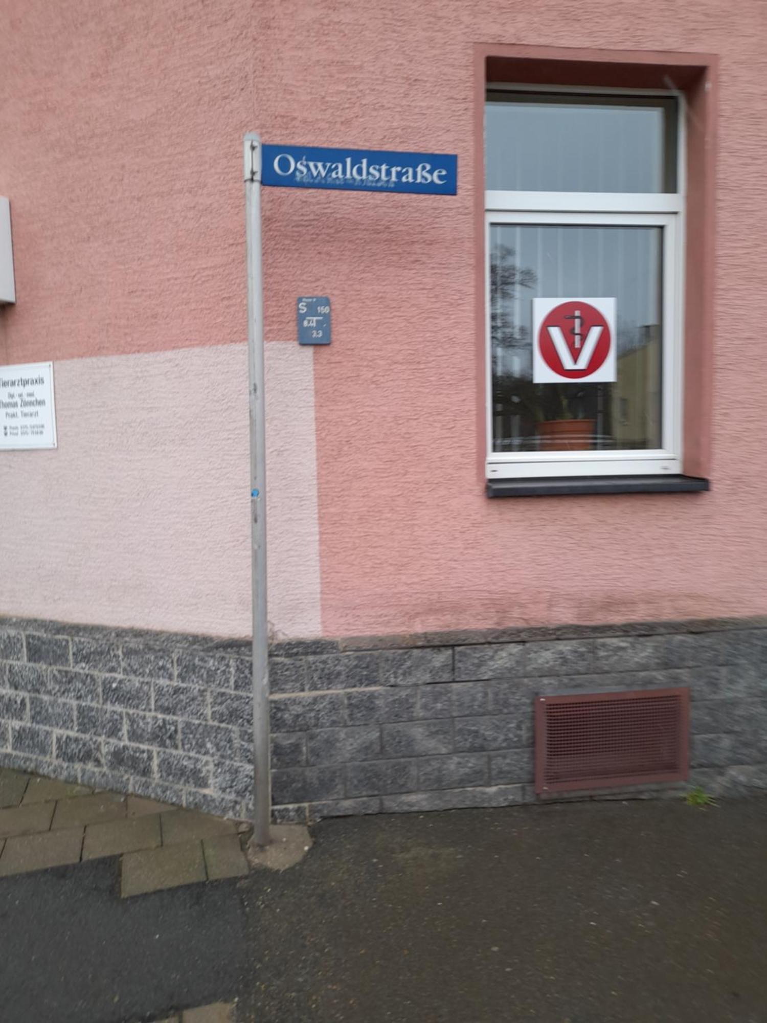 Kleine Wohnung Fuer Monteure Und Dienstreisen Zwickau Eksteriør billede